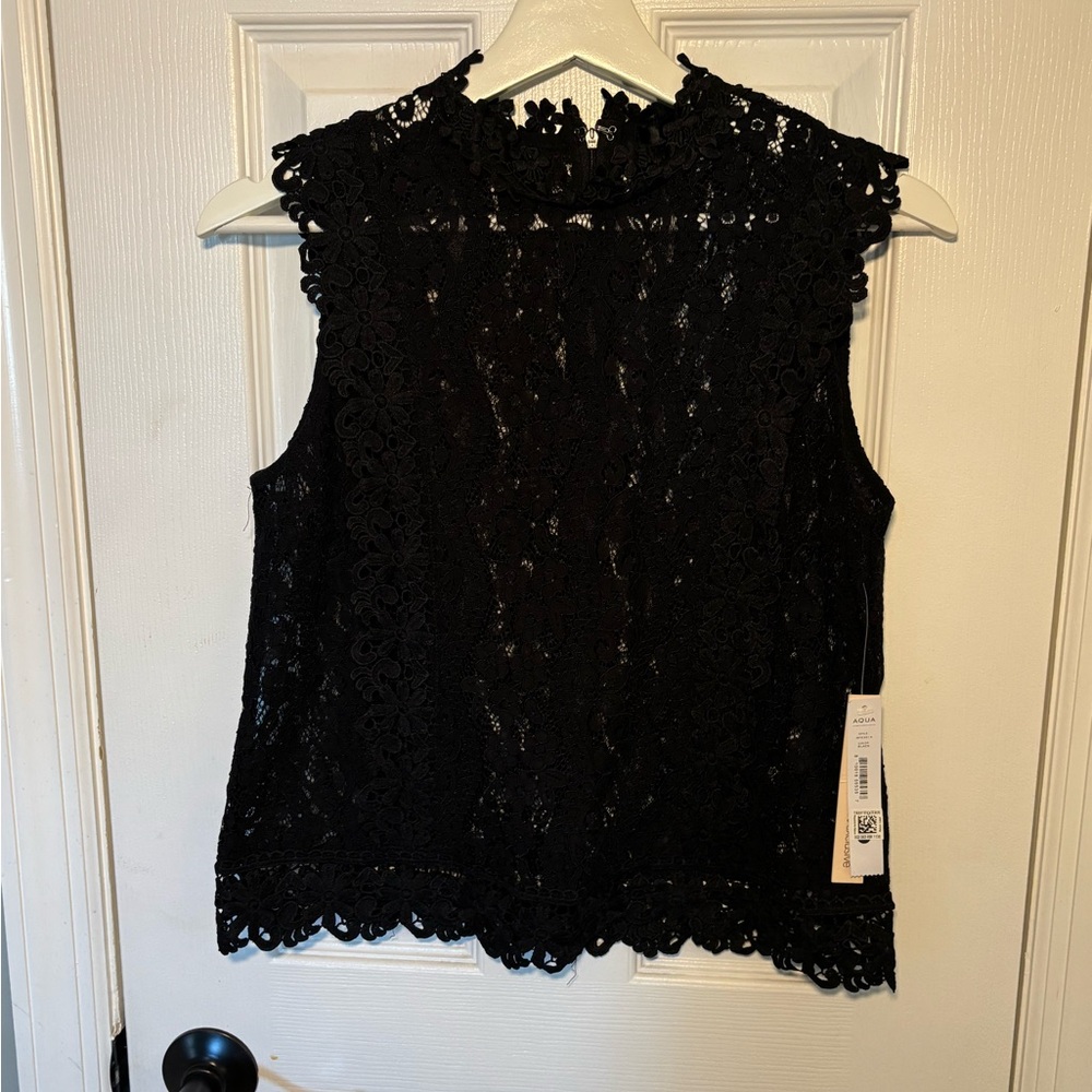 NWT Aqua Black Lace Sleeveless Top
